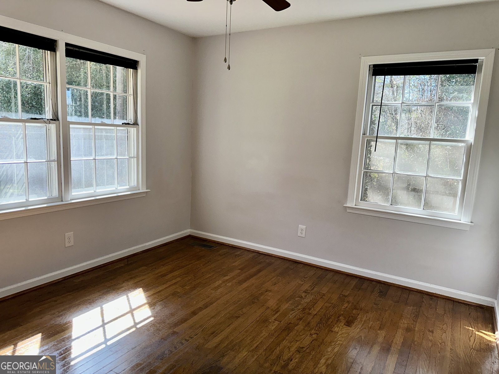 596 Mayes Way Manchester - 11