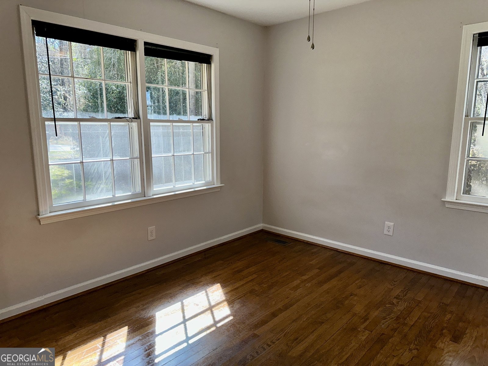 596 Mayes Way Manchester - 12