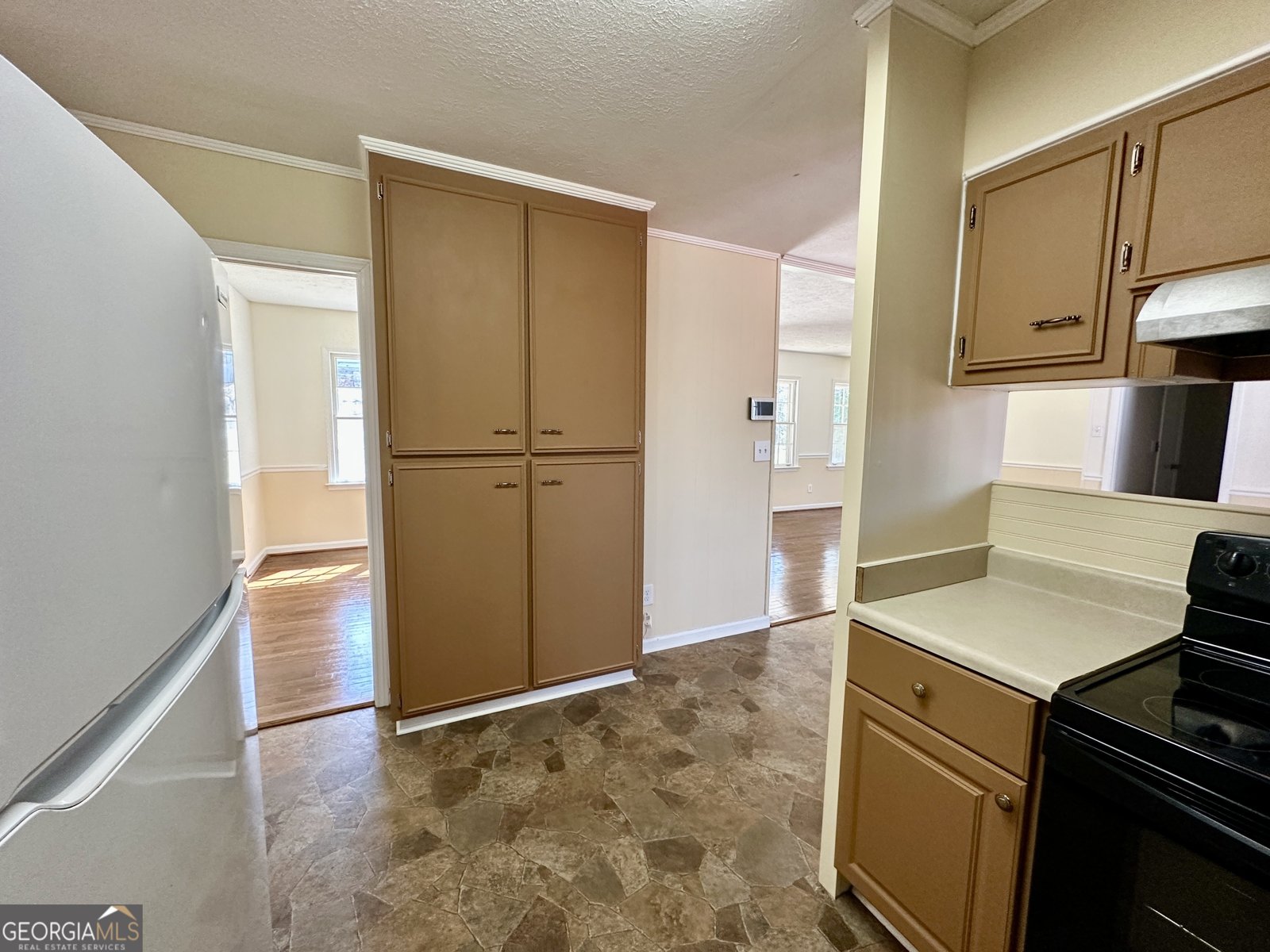 596 Mayes Way Manchester - 9