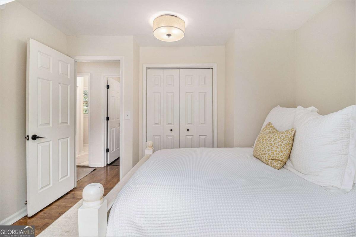 1718 Ridgewood Drive Atlanta - 27