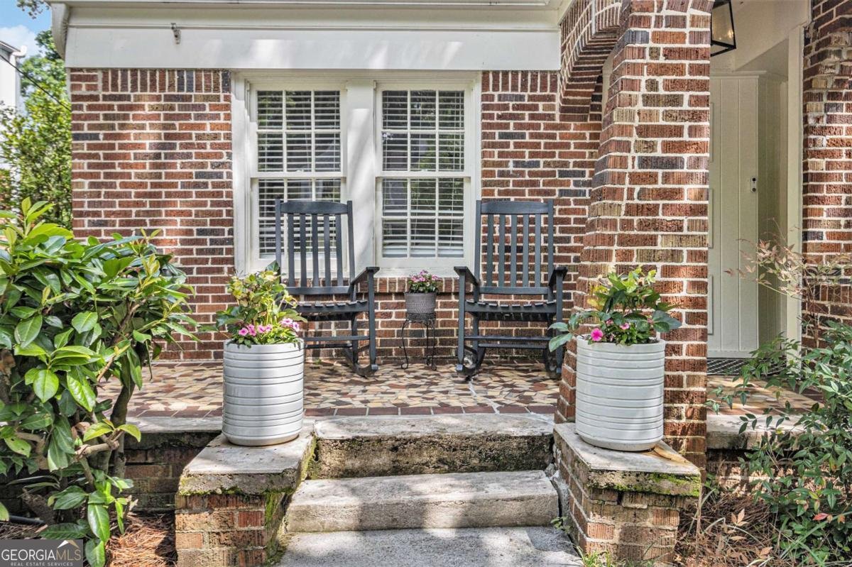 1718 Ridgewood Drive Atlanta - 3