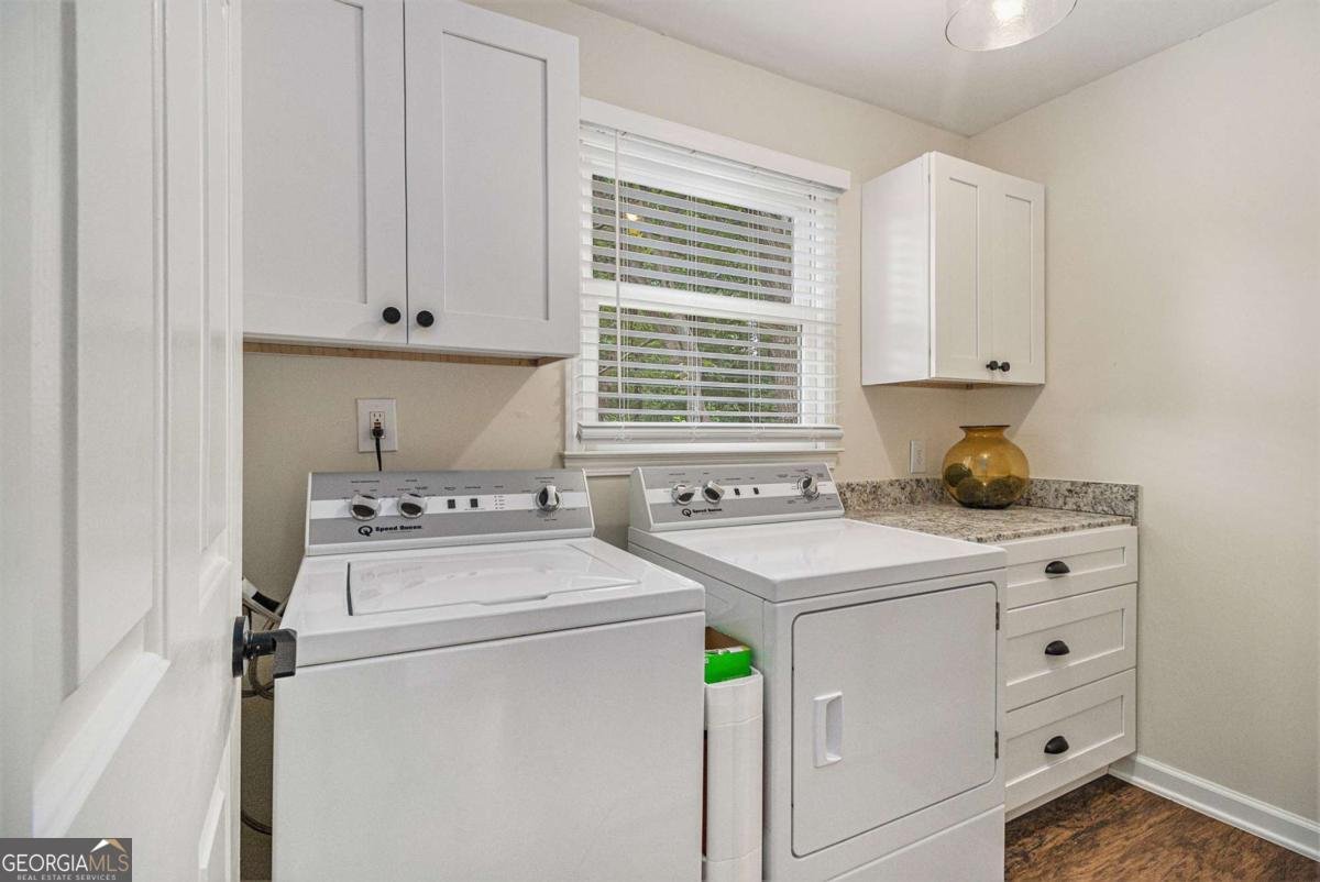 1718 Ridgewood Drive Atlanta - 31