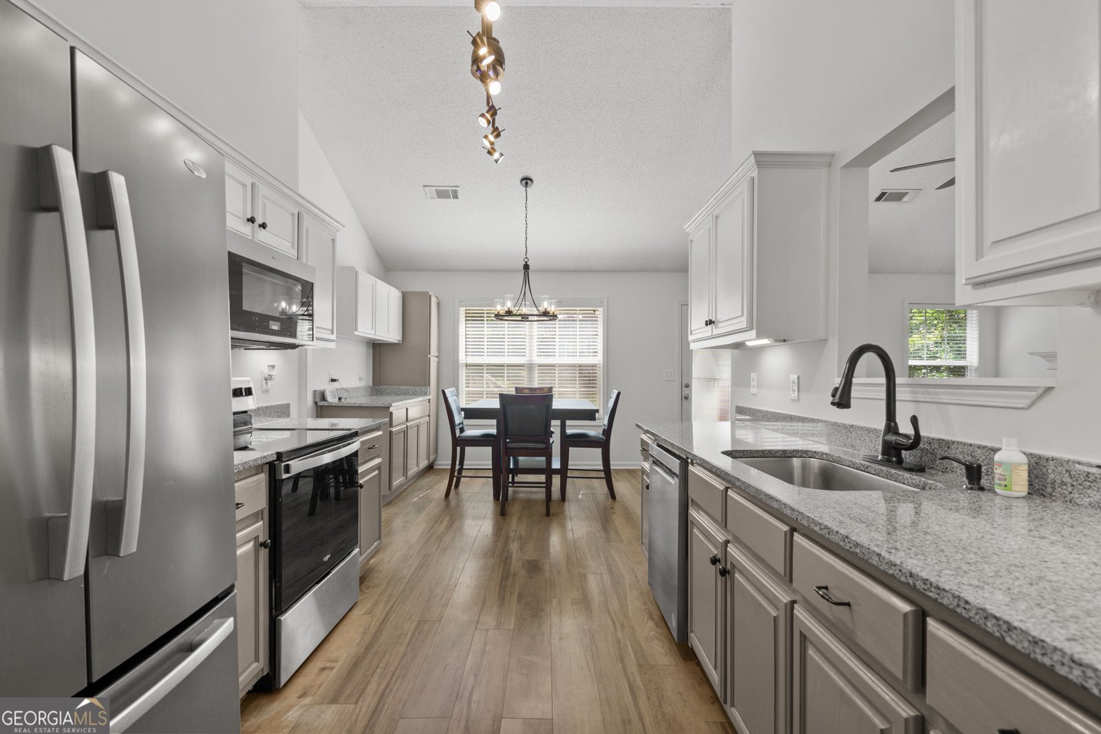 4048 Fairmont Street Gainesville - 4