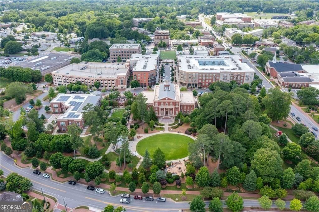 4016 Dover Avenue Alpharetta - 43