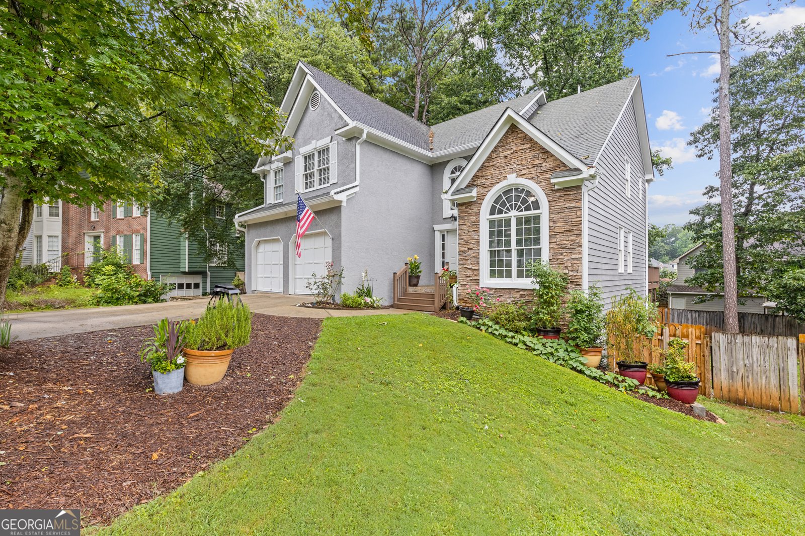 722 Ivory Trail Woodstock - 2