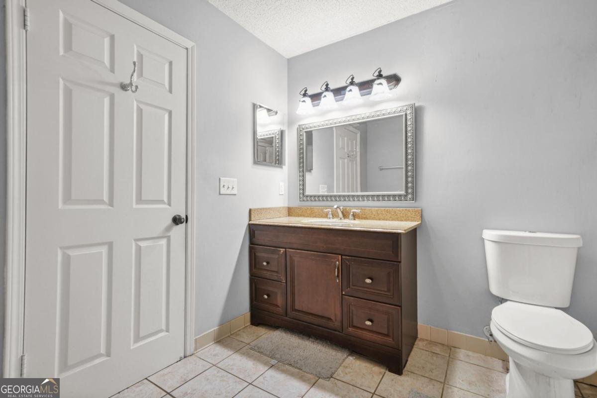 305 Mill Pond Court Smyrna - 17