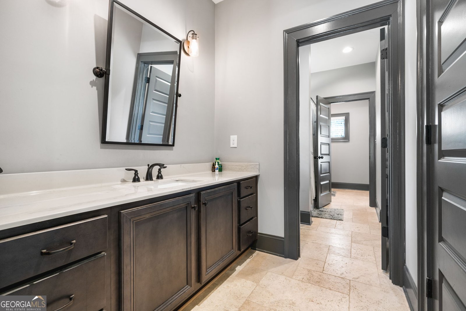 150 Seals Road Dallas - 24