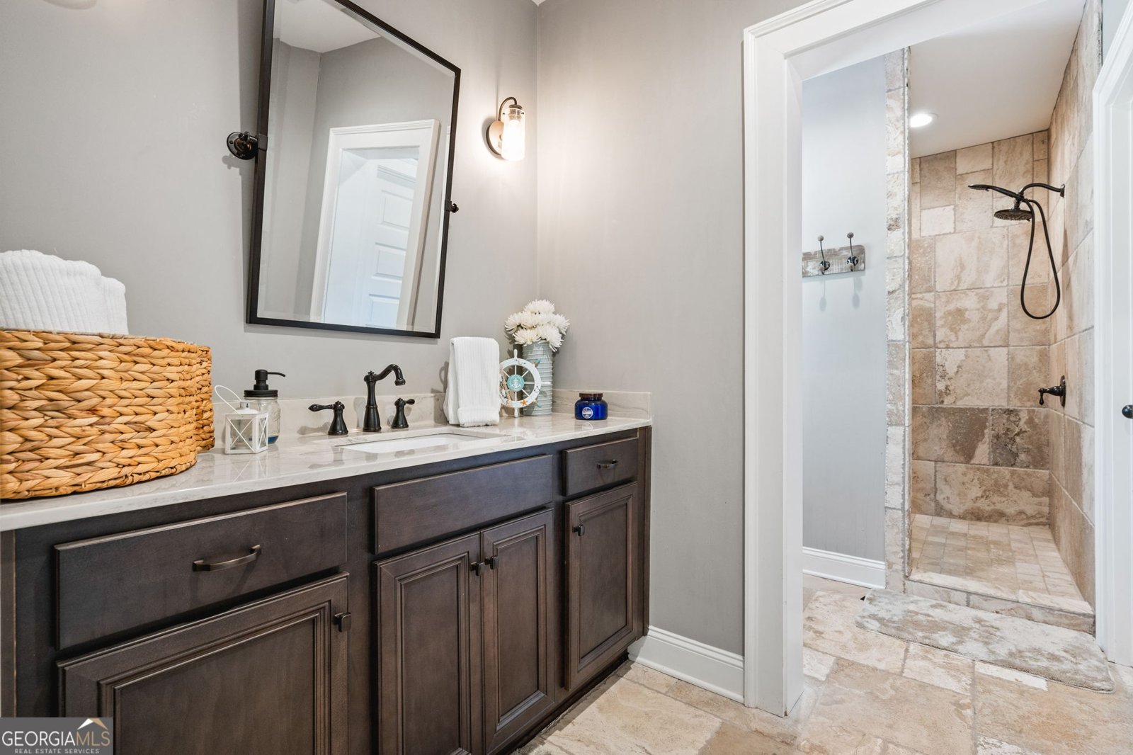 150 Seals Road Dallas - 40