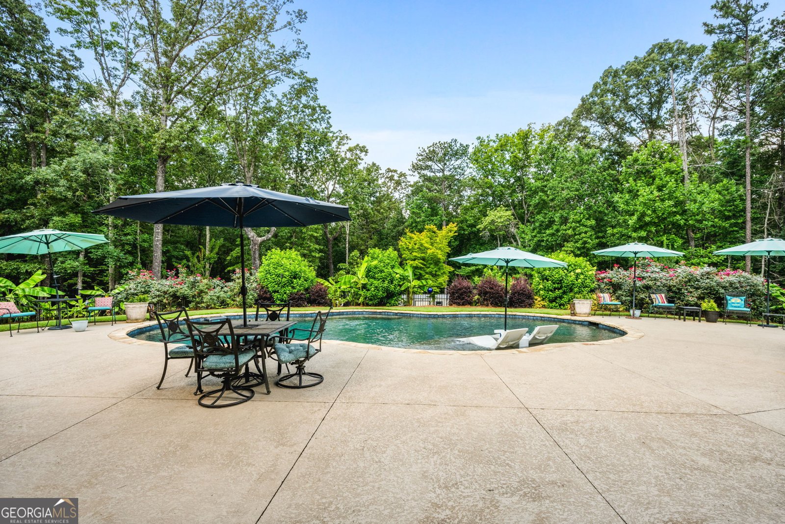 150 Seals Road Dallas - 51