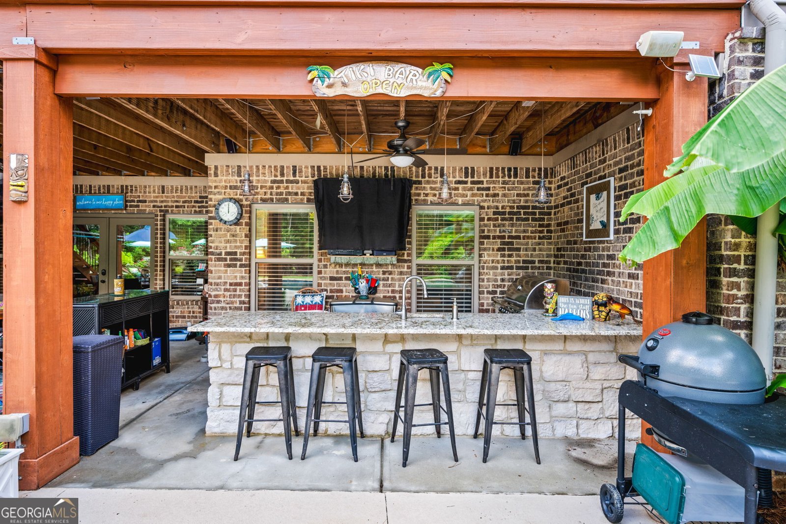 150 Seals Road Dallas - 52