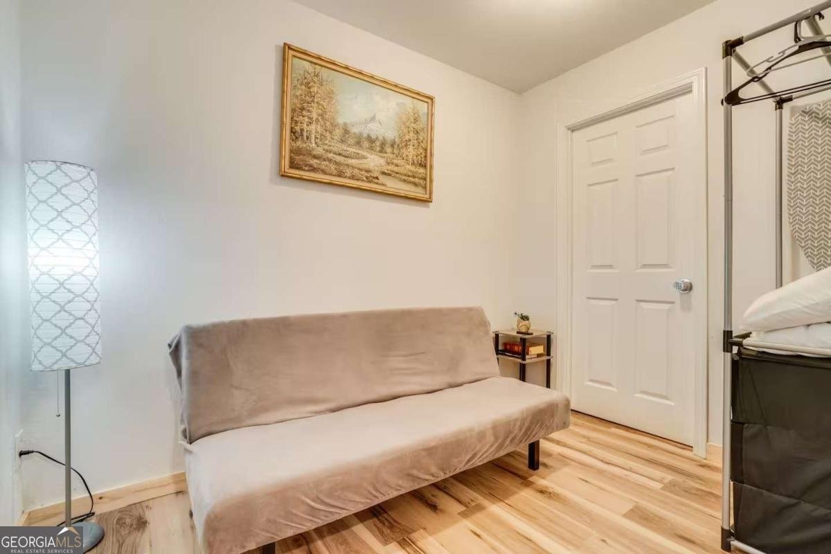 327 Brucken Strasse Helen - 32