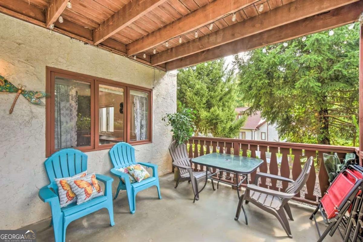 327 Brucken Strasse Helen - 44