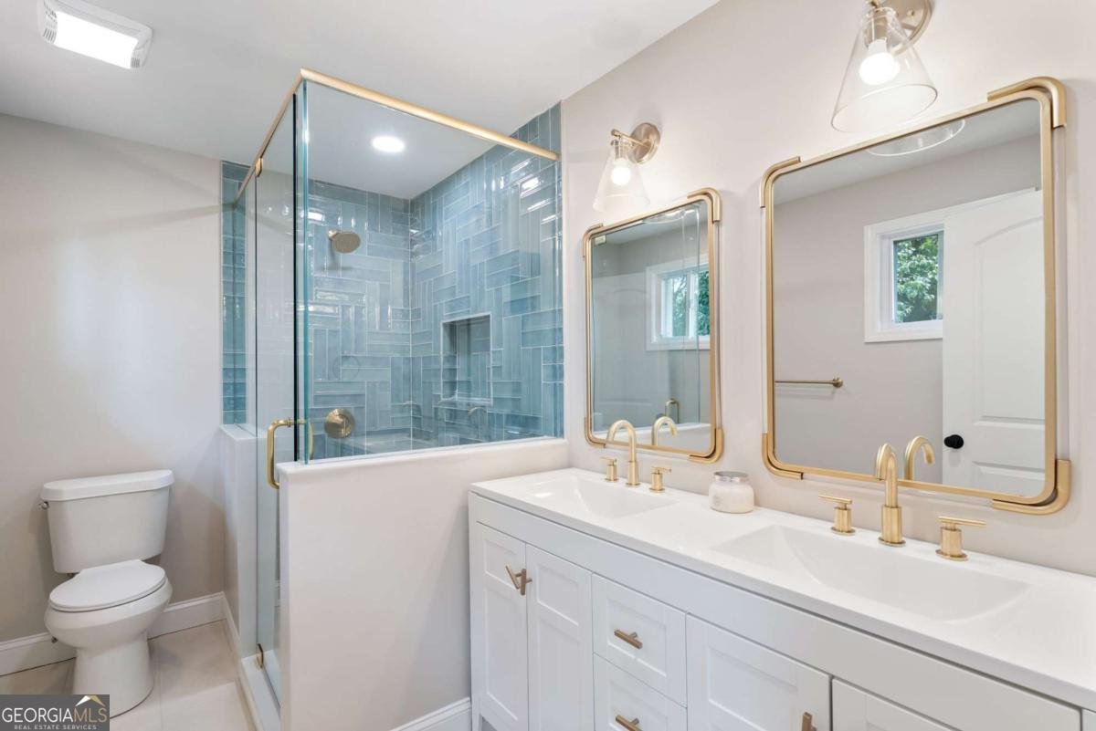 3581 Ridge Road Smyrna - 24