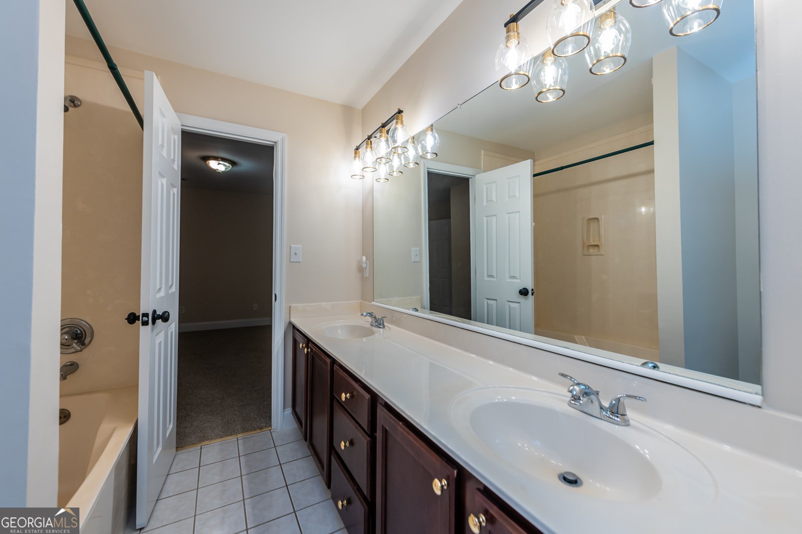 100 Deerwood Drive Warner Robins - 24