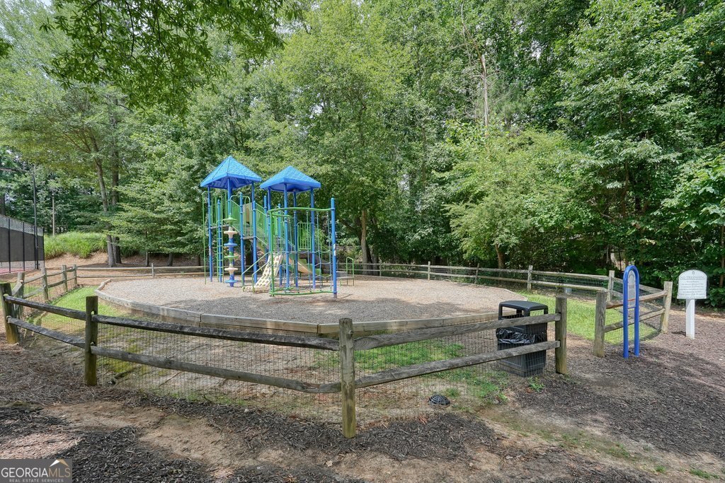 4255 BRIGHTON Way Kennesaw - 51