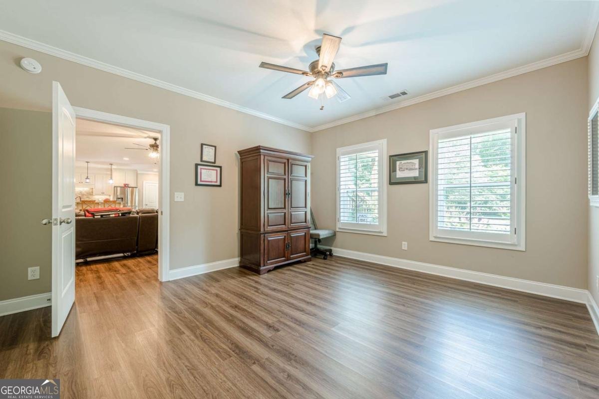 5515 Cheatam Avenue Cumming - 45