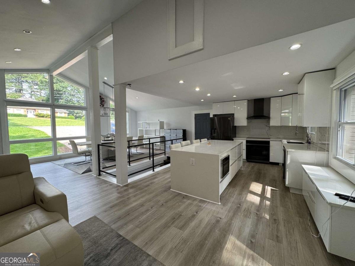 453 James Street SW Lilburn - 30