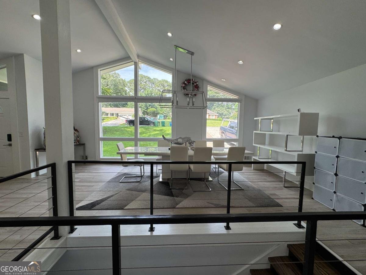 453 James Street SW Lilburn - 32