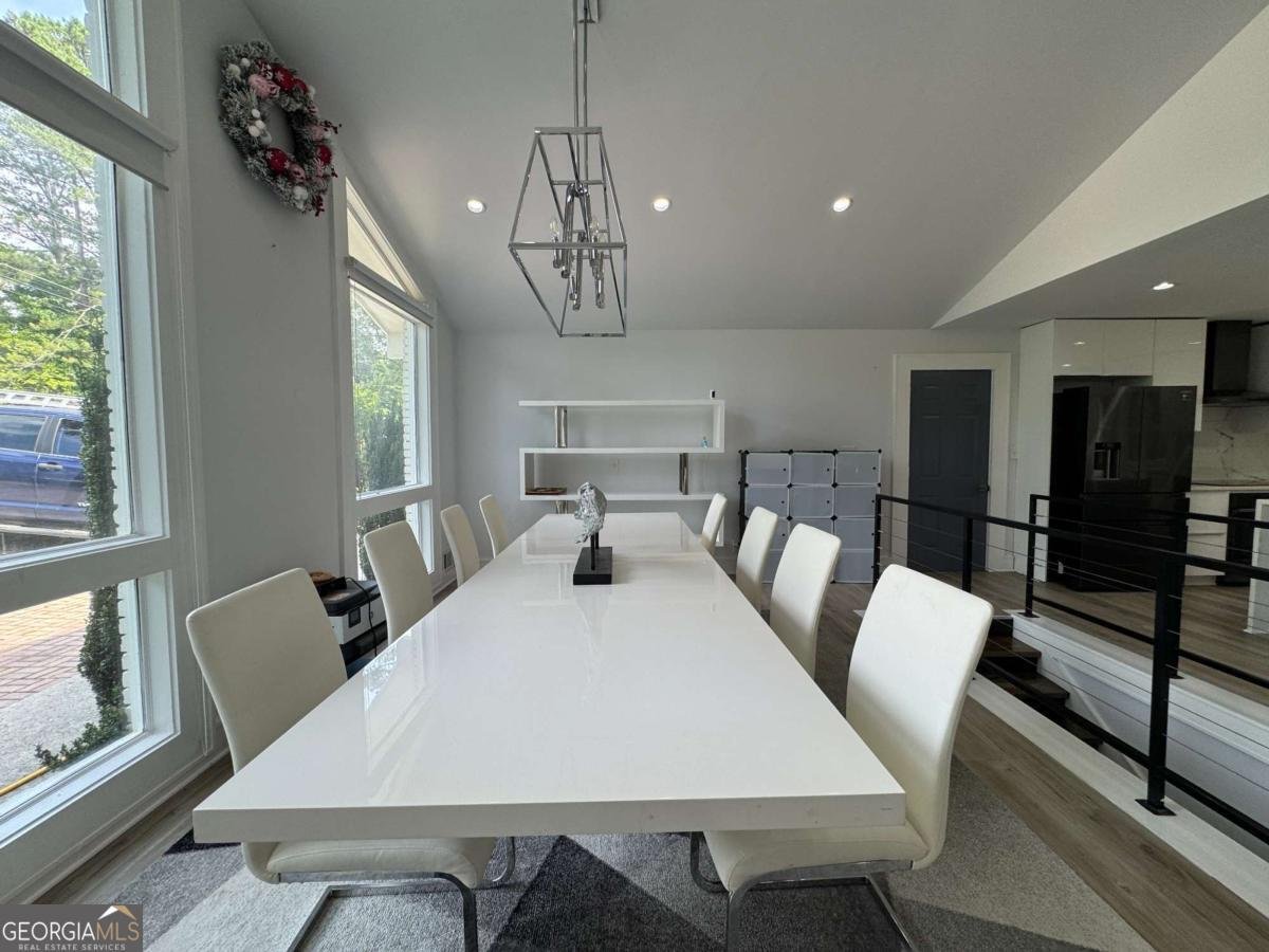 453 James Street SW Lilburn - 35