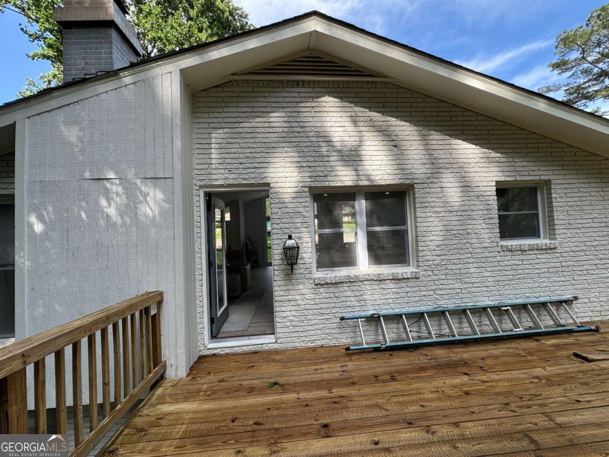 453 James Street SW Lilburn - 8