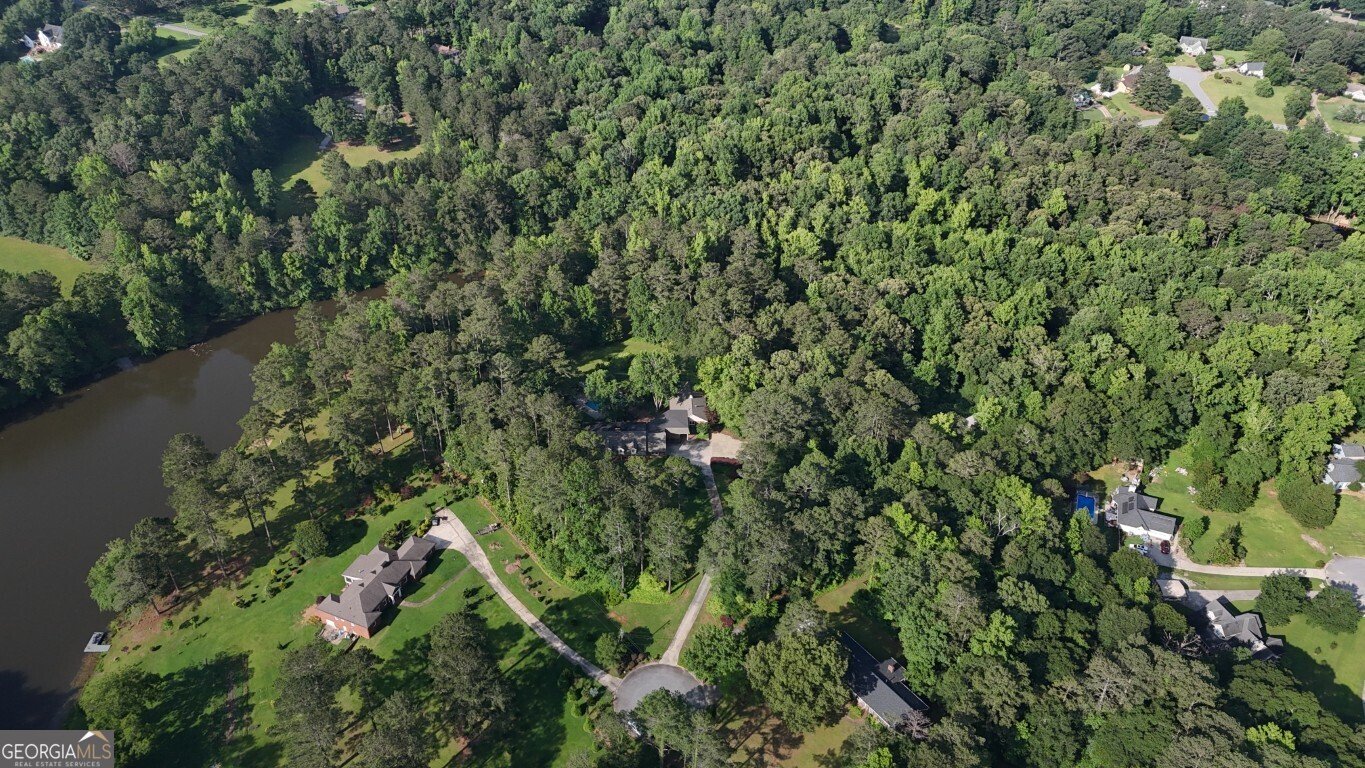 115 Shoal Creek Drive Sharpsburg - 68