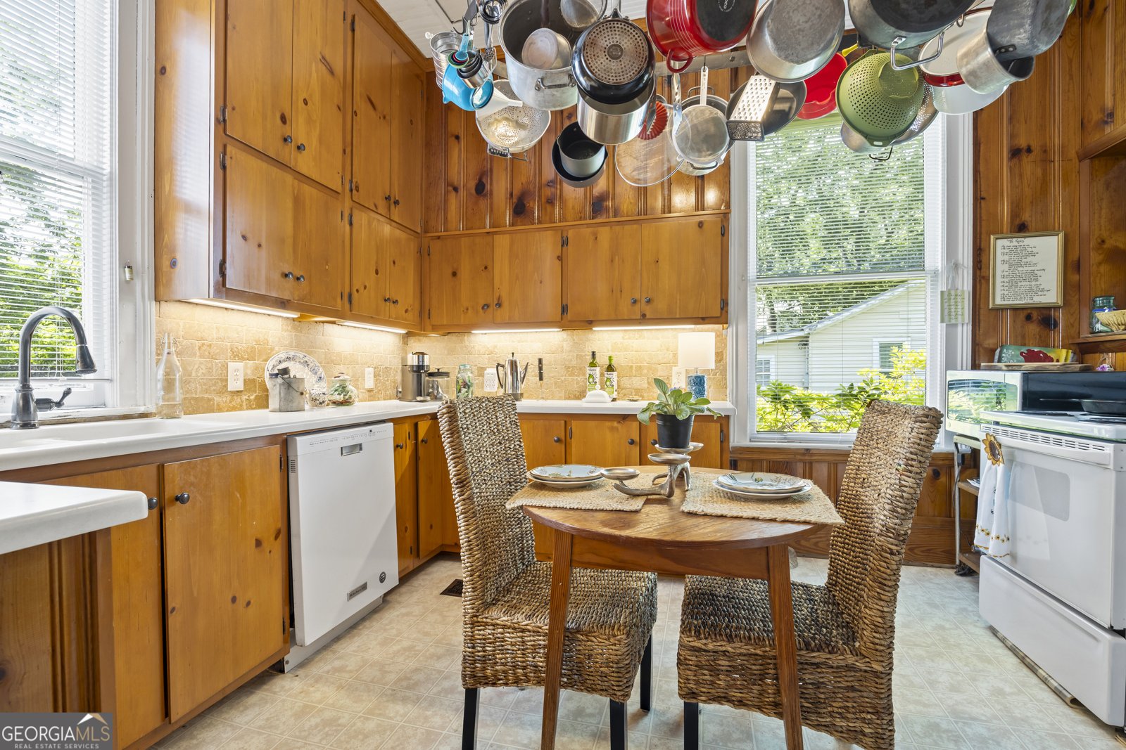 514 Jefferson Street Washington - 26