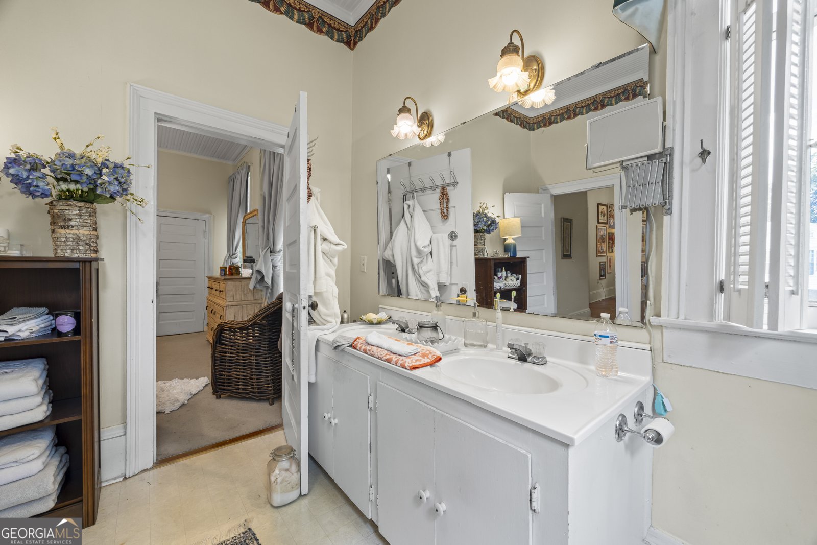514 Jefferson Street Washington - 34