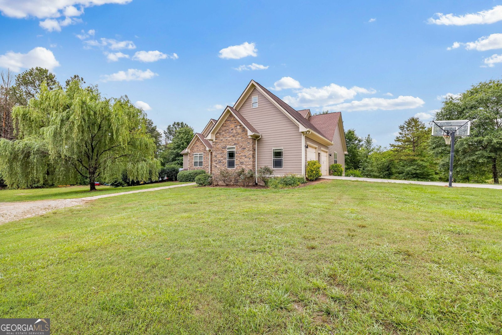 3125 3125 New Hope Road Toccoa - 40