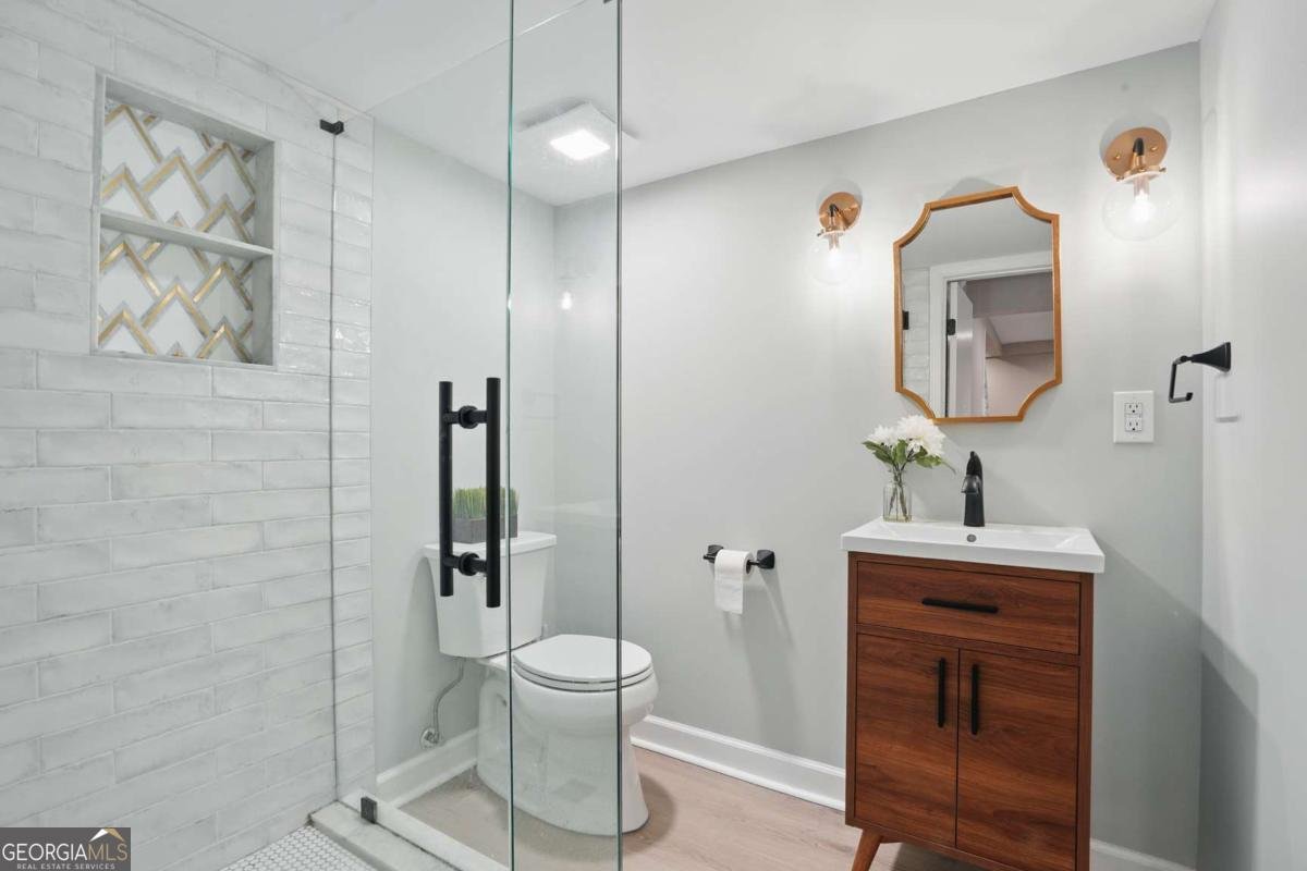 4824 Dunwoody Station Drive Atlanta - 23