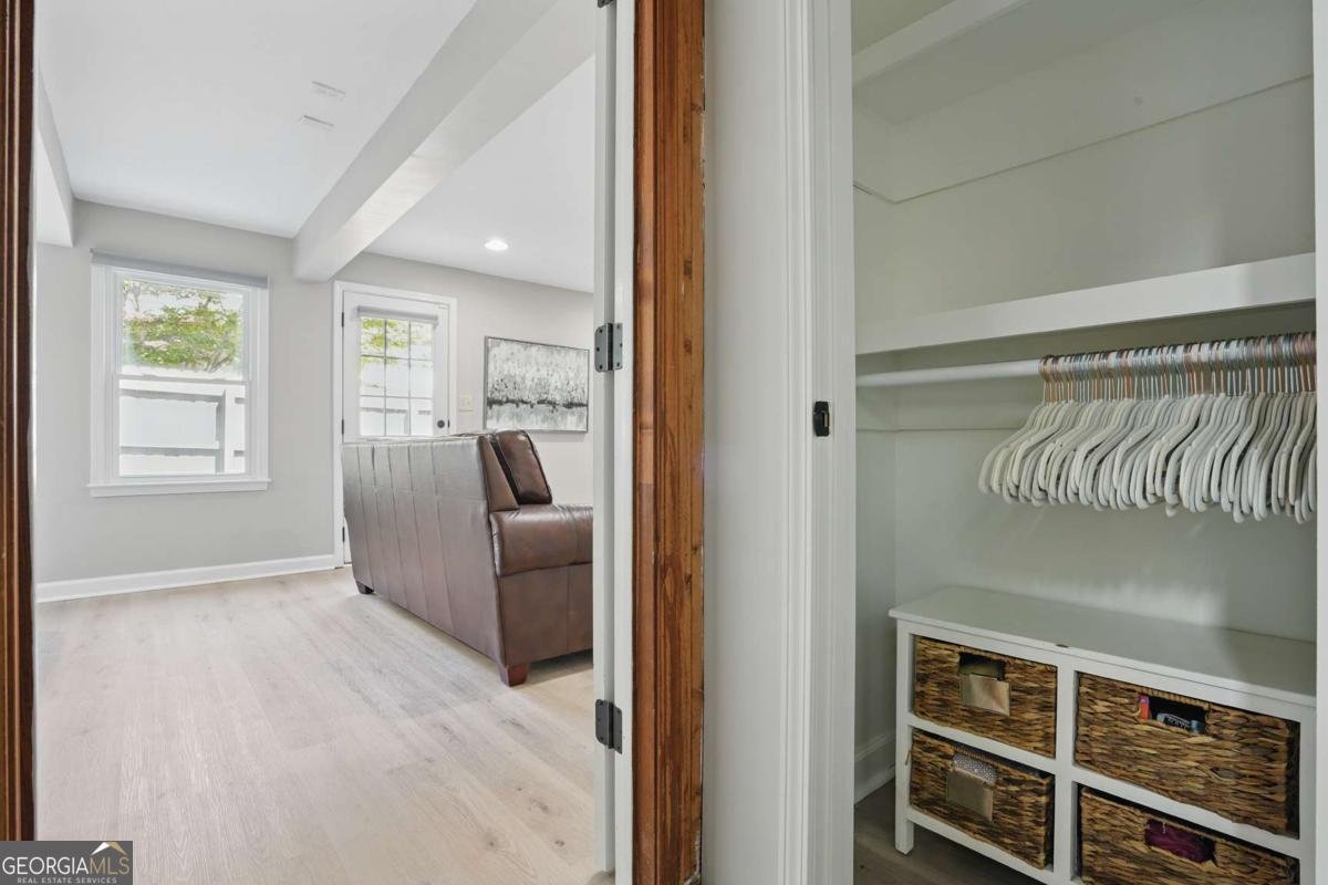 4824 Dunwoody Station Drive Atlanta - 24