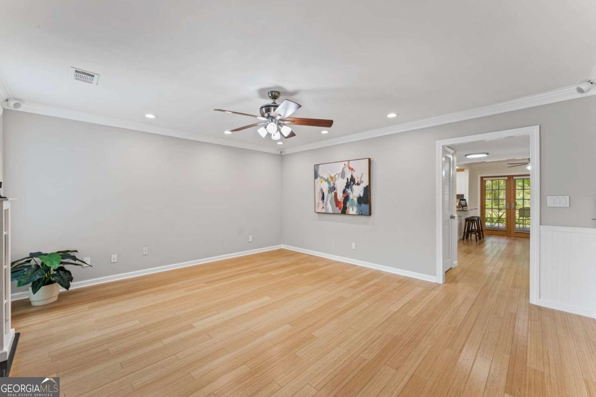 1088 Riverbend Club Drive Atlanta - 4