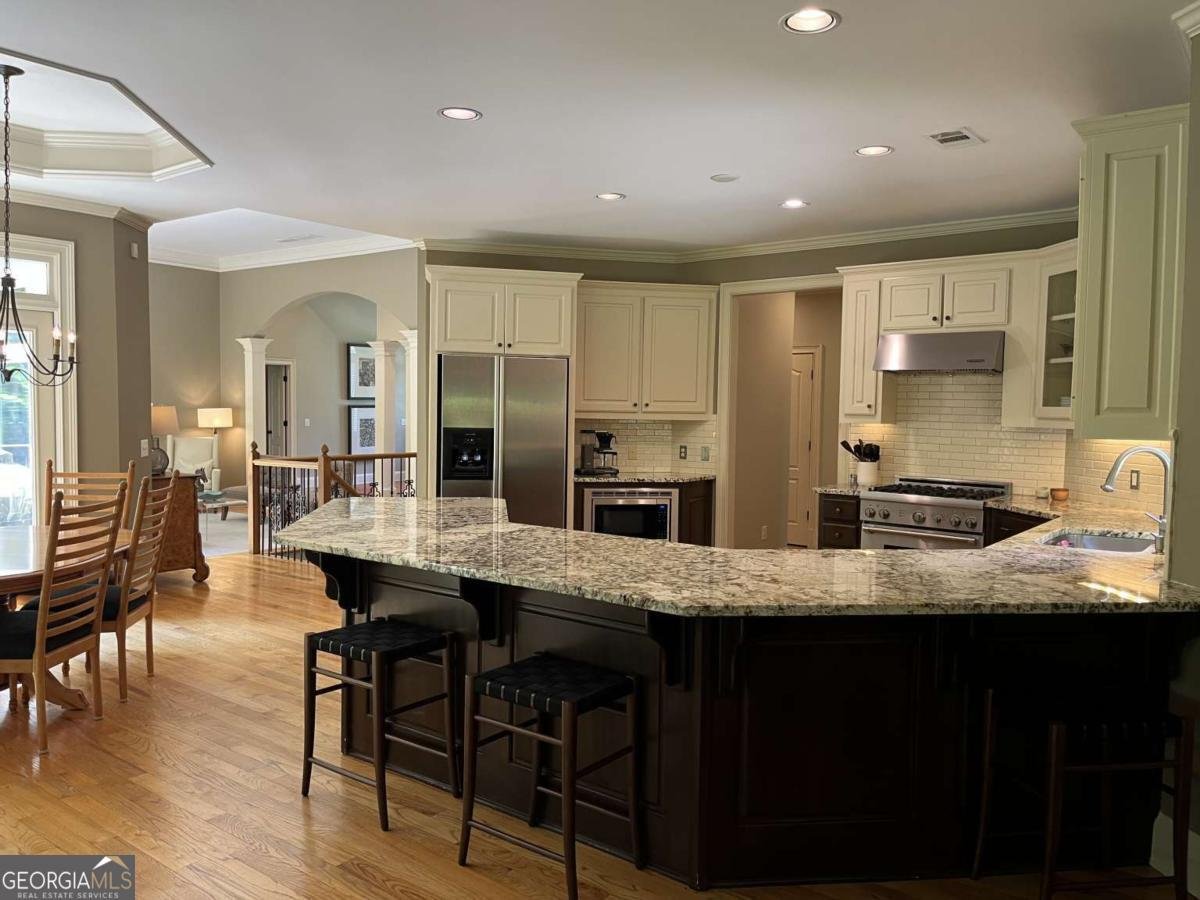 605 Meadows Creek Drive Johns Creek - 6
