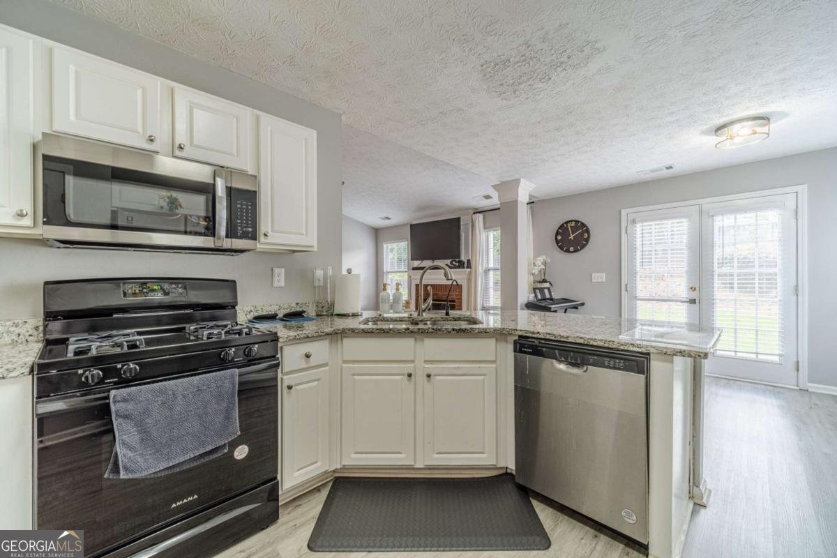 2895 Dominion Walk Lane Snellville - 1