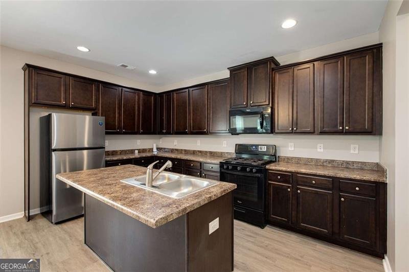 1212 Ithaca McDonough - 16