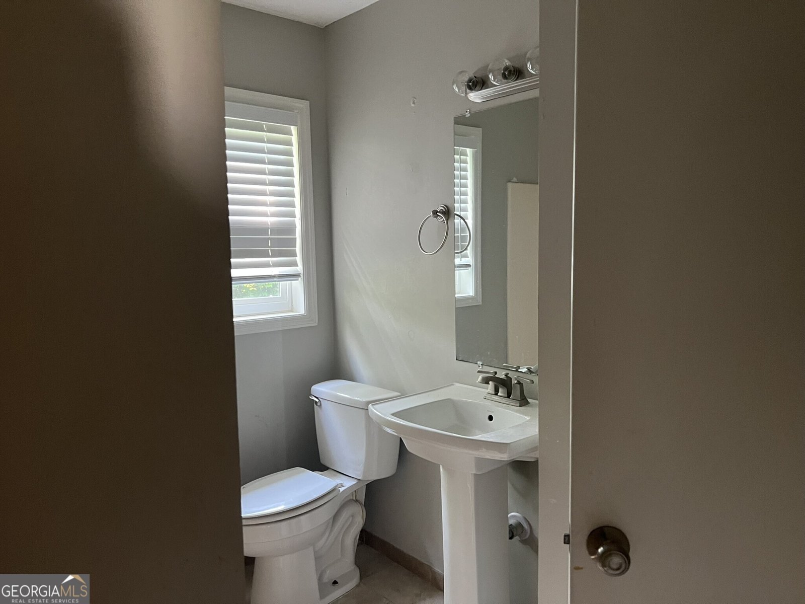 1701 Charmeth Road Lithonia - 11
