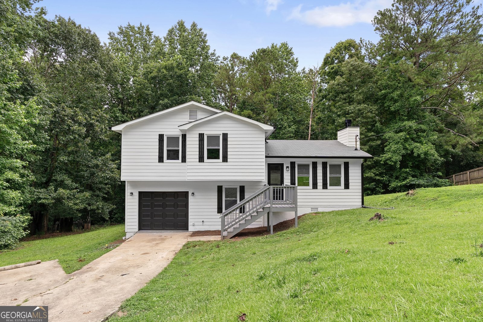 195 Beverly Park Court Newnan - 2