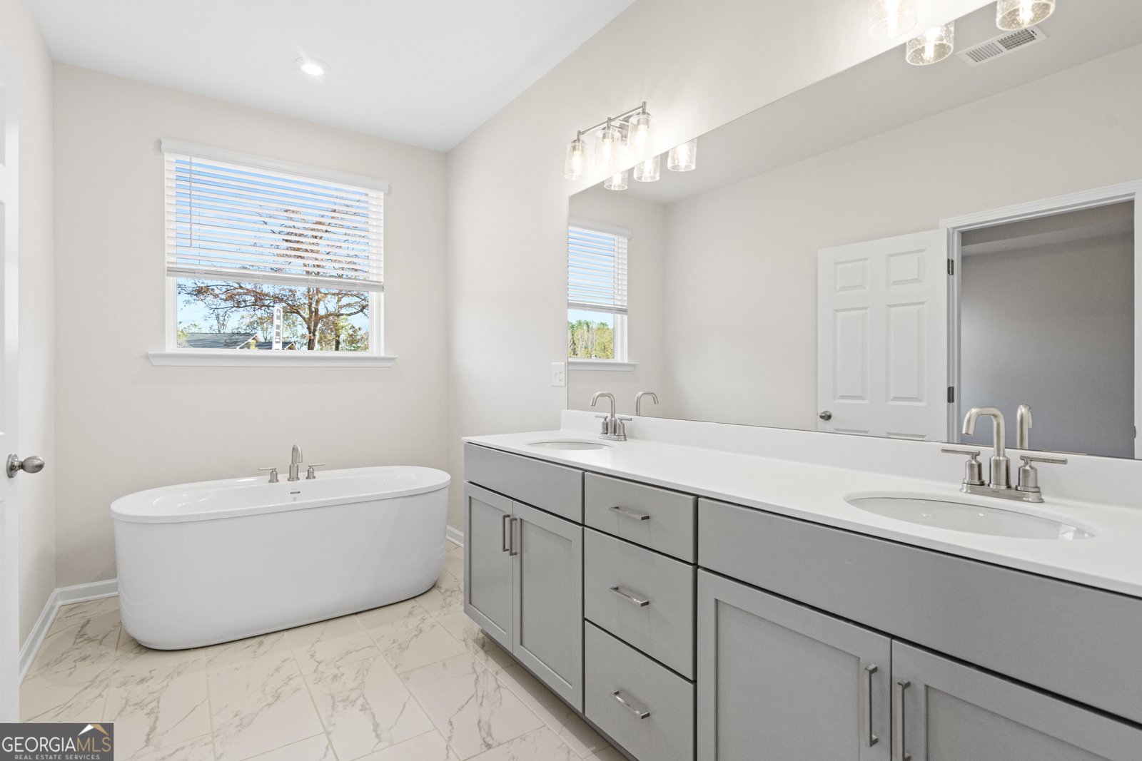 579 Grand Wehunt Drive Hoschton - 28