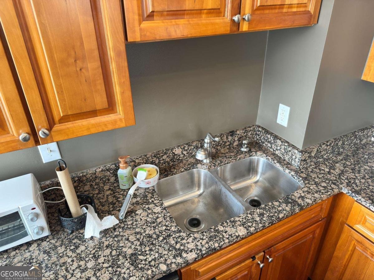 2479 Peachtree Road Atlanta - 10