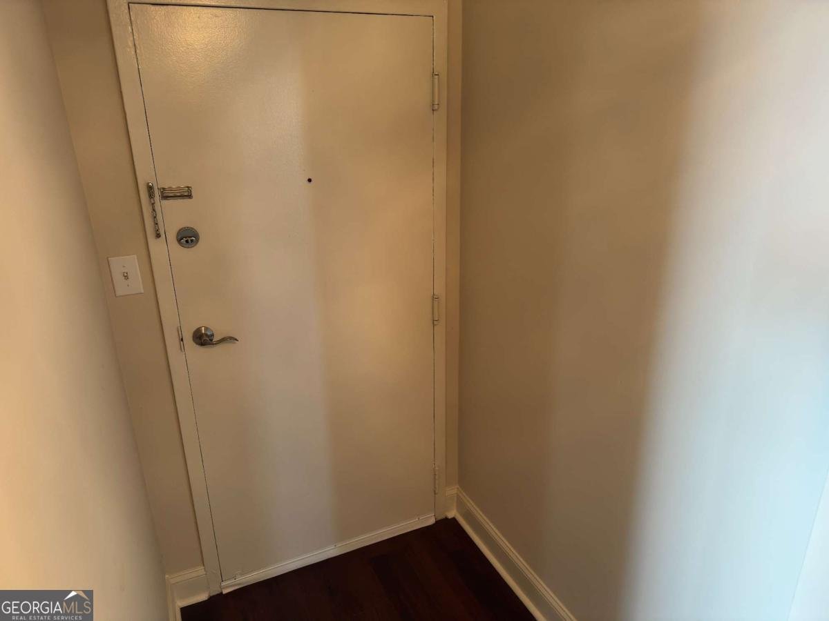 2479 Peachtree Road Atlanta - 4