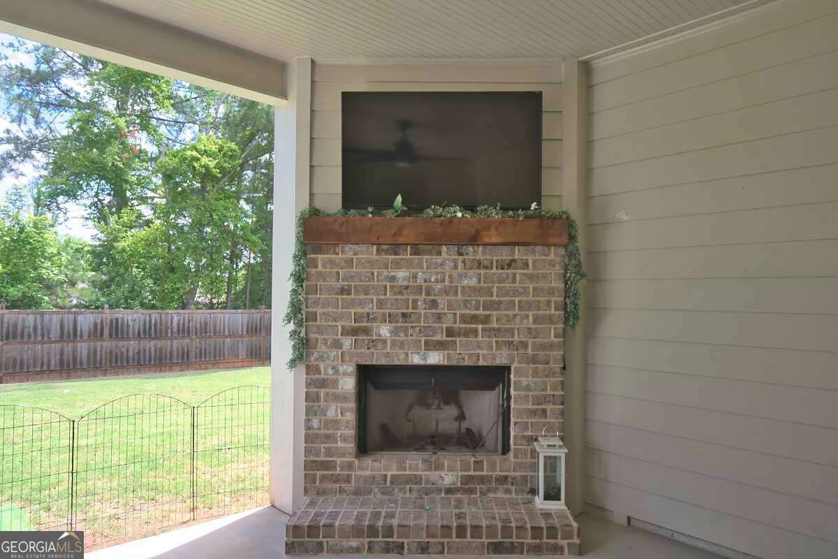 637 Cardigan Drive Hoschton - 29