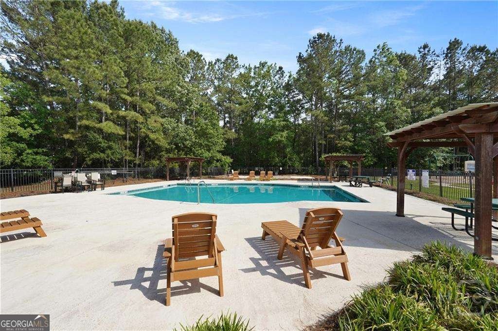 227 Chippingwood Circle Pooler - 11