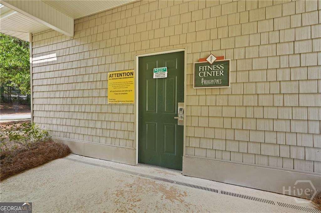 227 Chippingwood Circle Pooler - 16