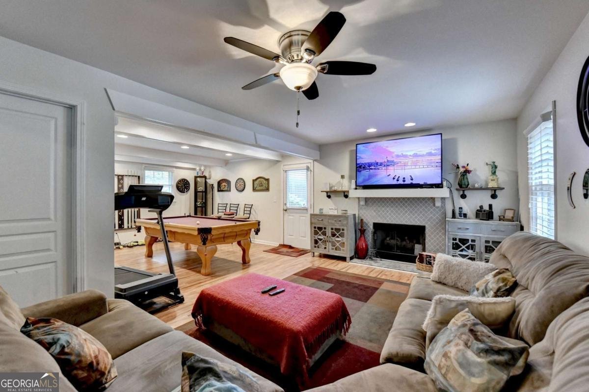 4562 Lucerne Valley Road Lilburn - 12