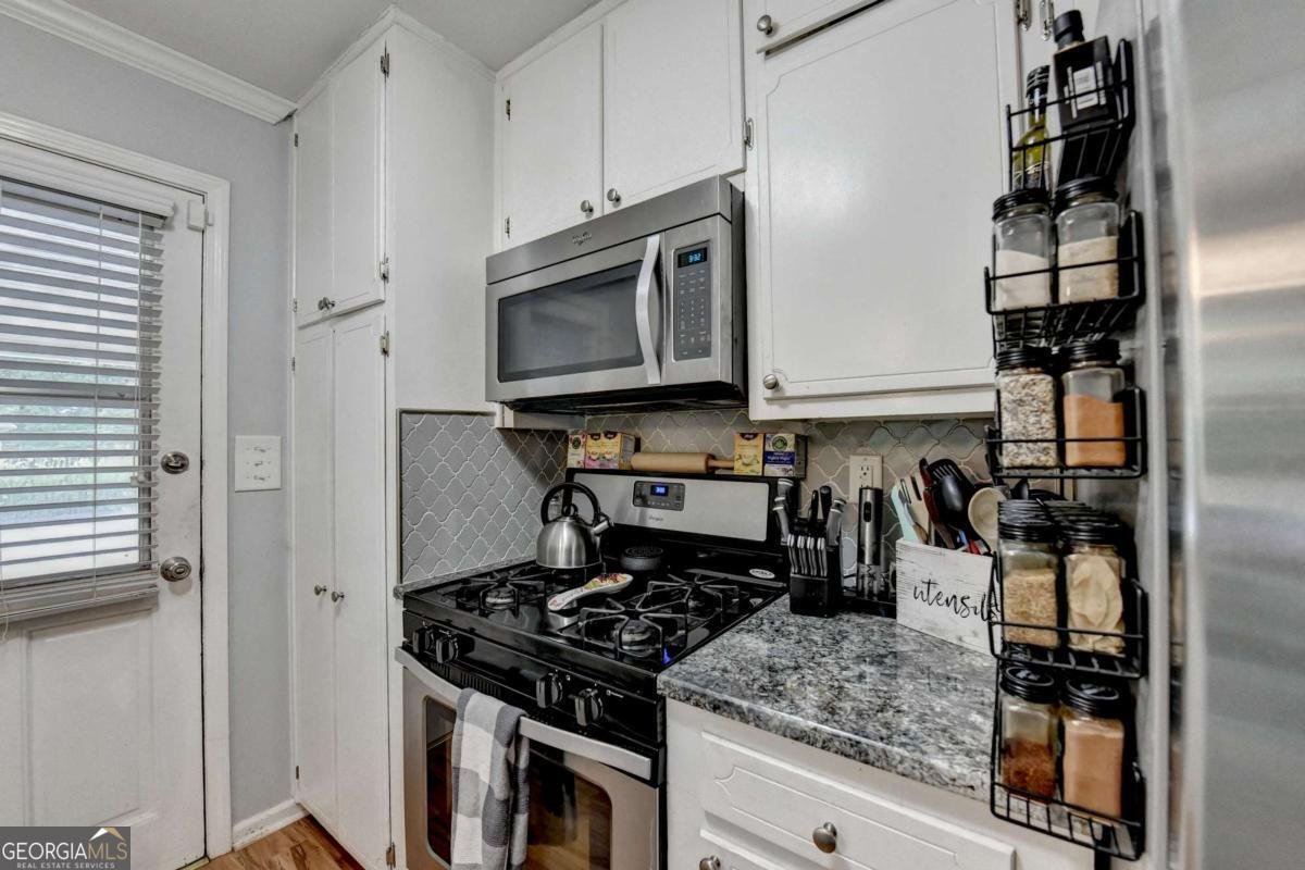 4562 Lucerne Valley Road Lilburn - 8