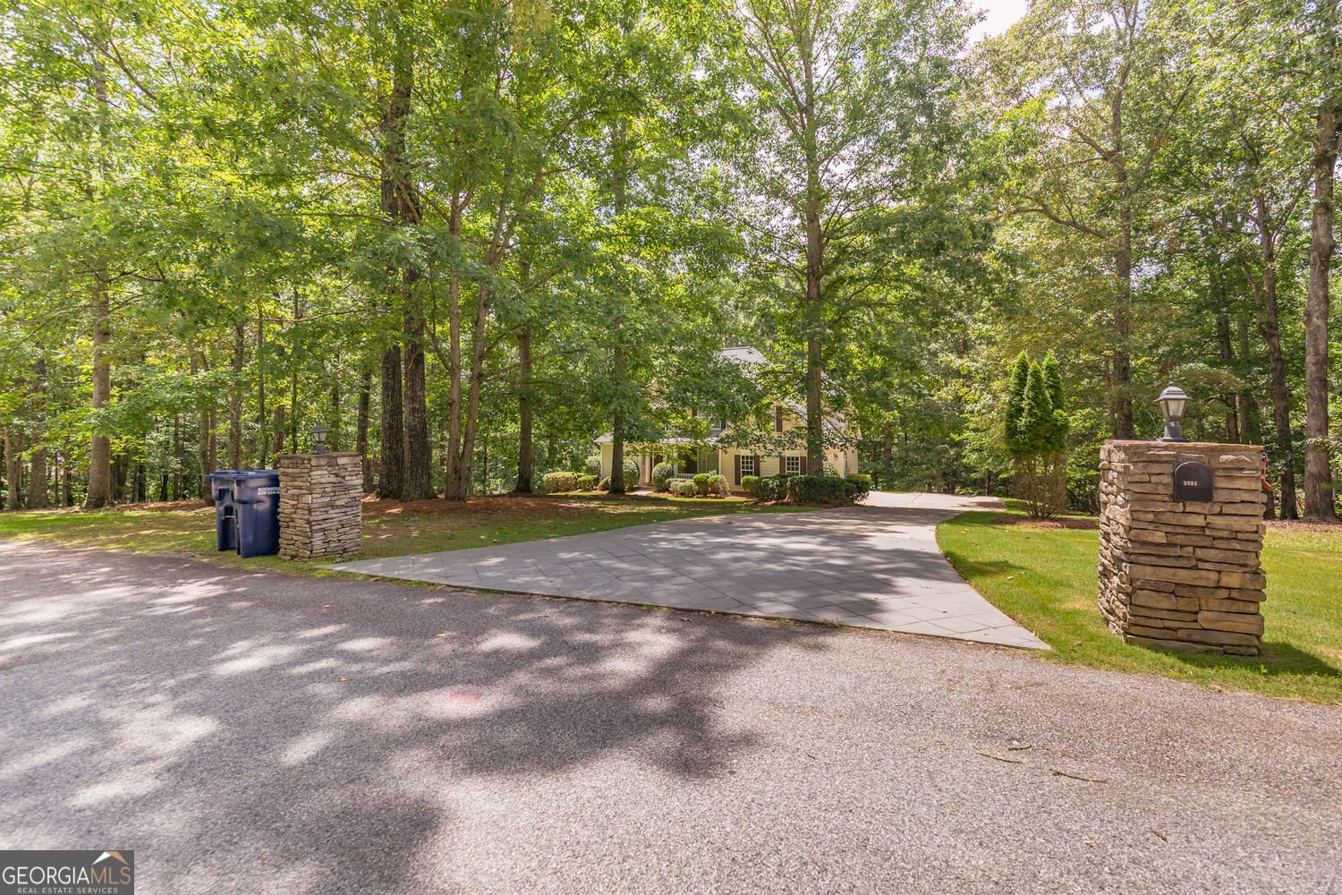 5581 Fox Glove Court Douglasville - 2