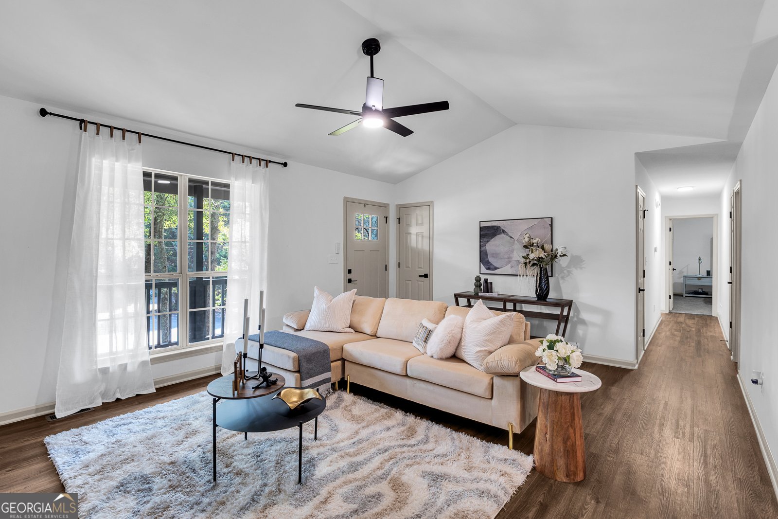 90 Lake Avalon Court Dallas - 3