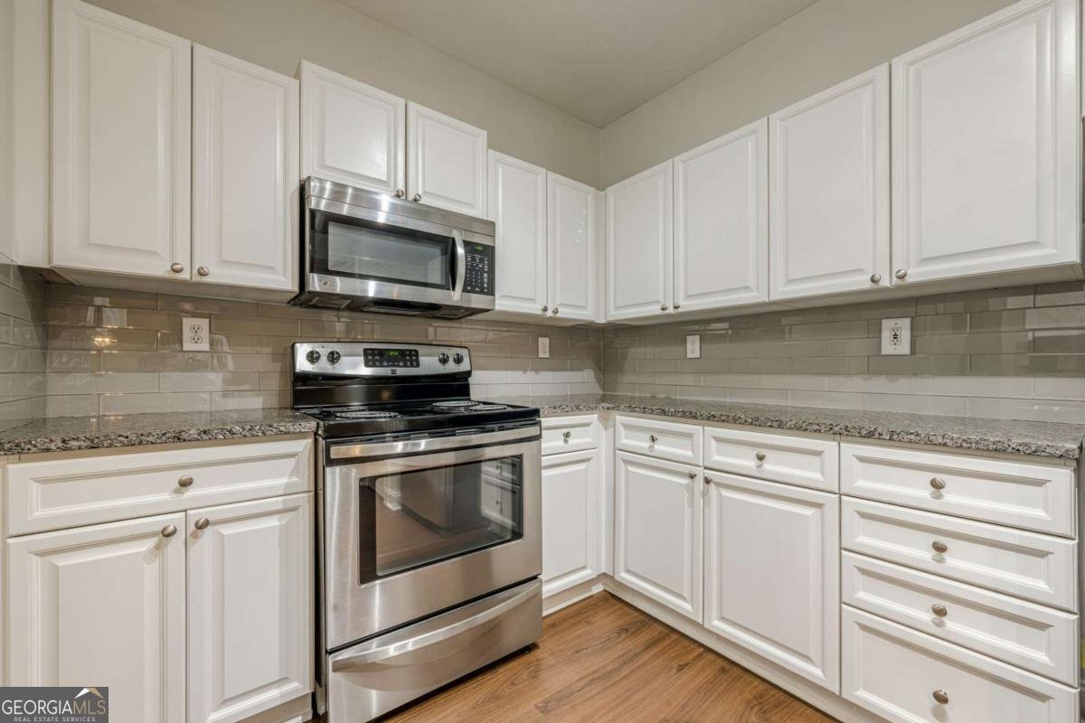 422 Pembrooke Circle Alpharetta - 7