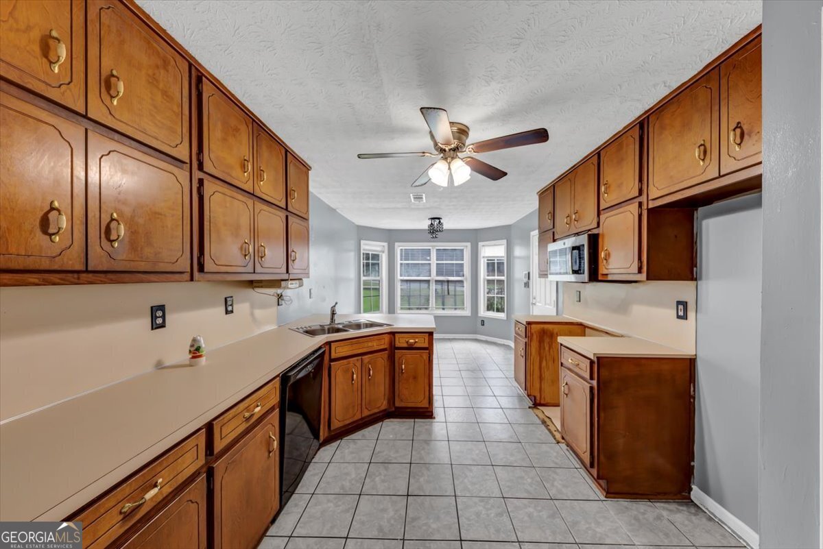 401 Crosshaven Way McDonough - 6