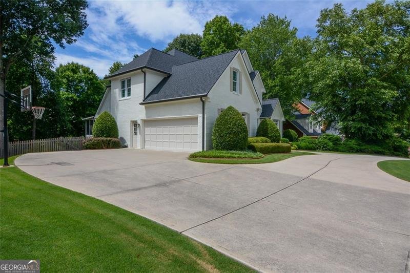 5335 Wild Sonnet Path Peachtree Corners - 2