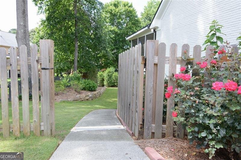5335 Wild Sonnet Path Peachtree Corners - 4
